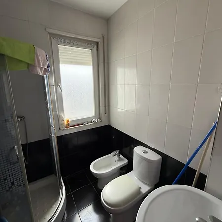 Banesa 21 Dhjetori, *