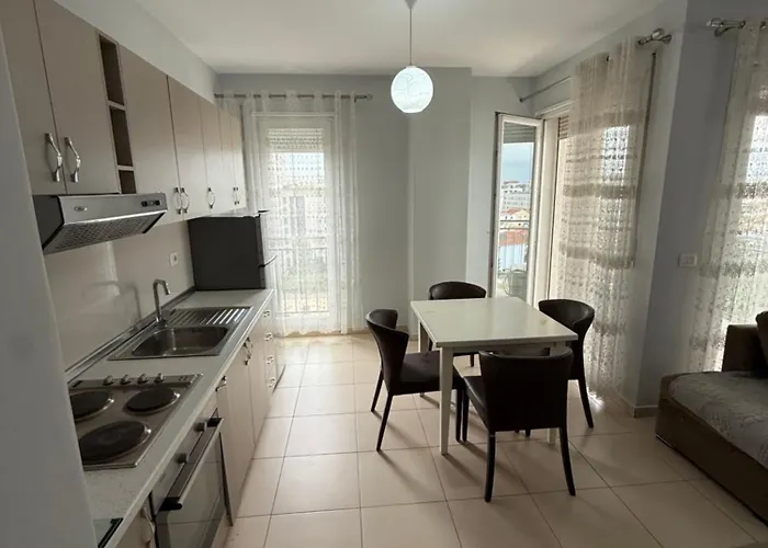 Banesa 21 Dhjetori, Lejlighed Tirana